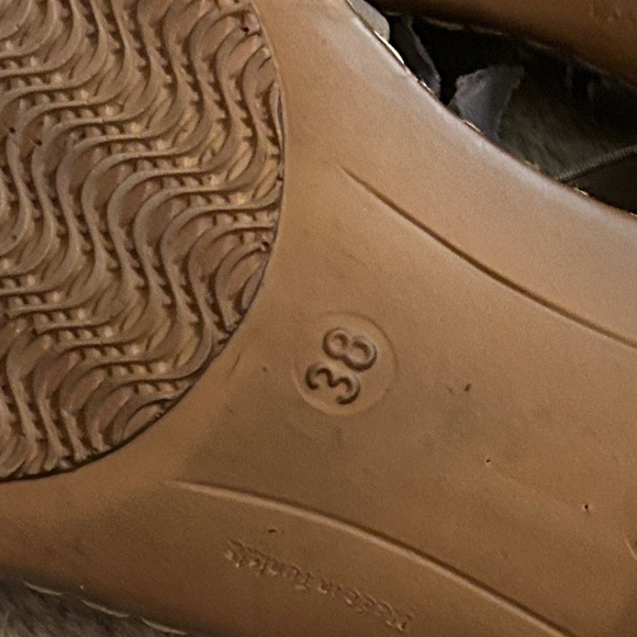 Rieker Elegant Gray Floral Women's Sandals, size 38 - Picture 7 of 7